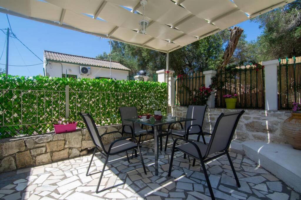 Thanos Cottage Vlachopoulatika Exterior foto