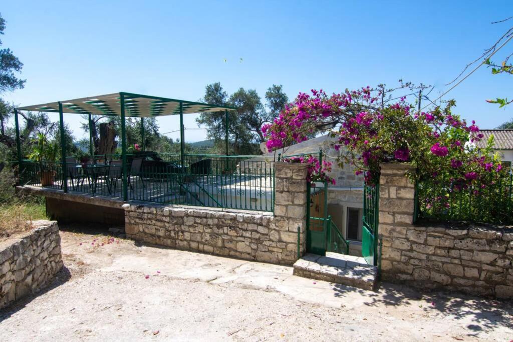 Thanos Cottage Vlachopoulatika Exterior foto